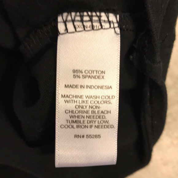 Express Cropped Tank - Picture 3 of 3